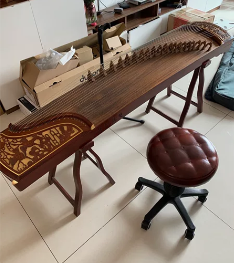 古筝一台 华发世纪城珠海自提 声音很好听 ...