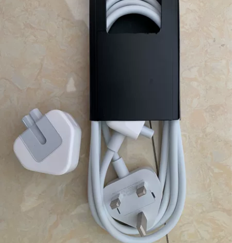 MacBook苹果电脑电源线，港版转换头。...