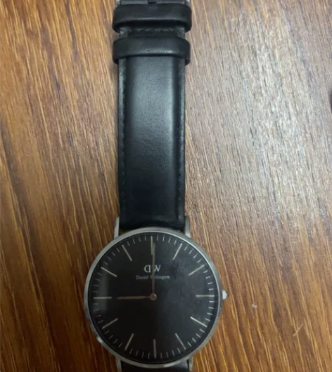 DW 手表 个人自用的 喜欢私聊 感兴趣的...