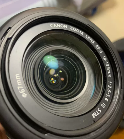 佳能eos700d单反套机，13-135m...