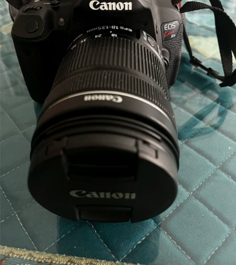 佳能kissX7i单反相机,对标国行700...