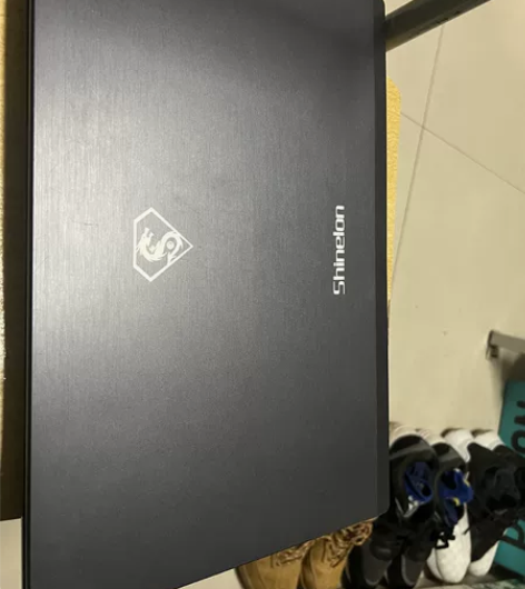 个人闲置二手笔记本电脑神州炫龙g4600笔...