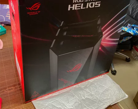 华硕太阳神机箱、华硕雷神2代1000W电源...