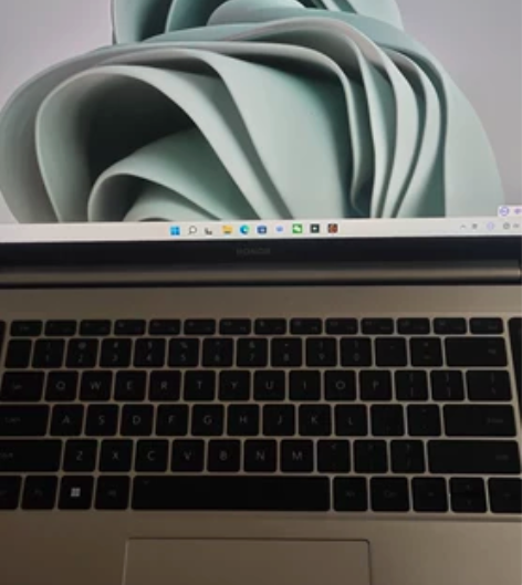 东莞本地现拿荣耀MagicBook16 锐...