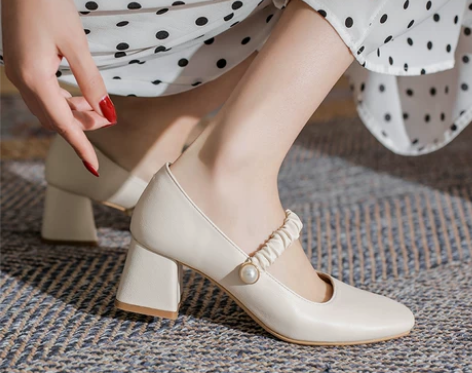 2022新款夏季复古玛丽珍鞋女中跟仙女法式...