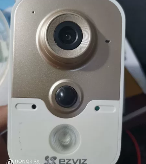 萤石云相机,1个,手机监控看,无线网络连接...