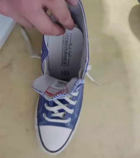 匡威高帮，海军蓝帆布鞋，。44码，看好的小...