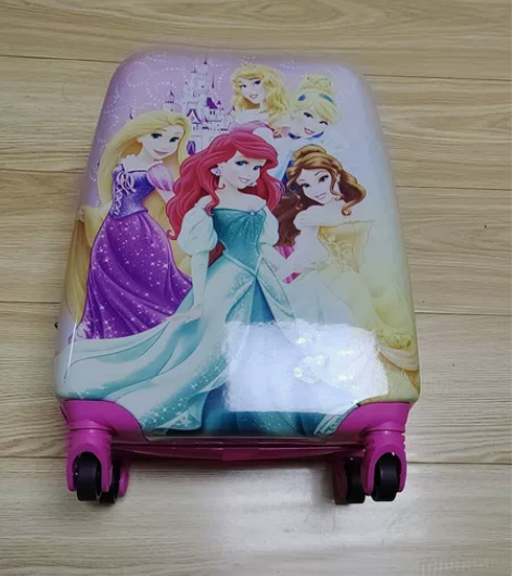 儿童拉杆箱，全新。 感兴趣的话点“我想要”...