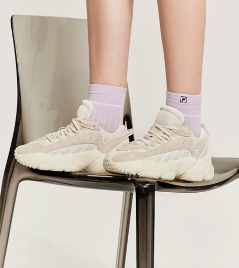 斐乐老爹鞋,几乎全新 有意私聊