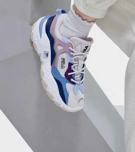 FILA斐乐掠夺者2女鞋跑步鞋2022年新...