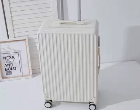 旅行箱闲置，买来因为太大一直没有用，原价2...