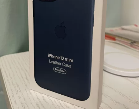 iPhone 12mini 官方magsa...