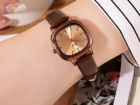 【实体转让处理】原价299的歌迪手表处理7...