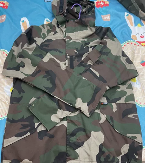 迷彩服02 感兴趣的话点“我想要”和我私聊...