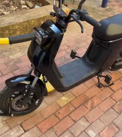 新国标电动车 送外卖用的 锂电池10月份2...