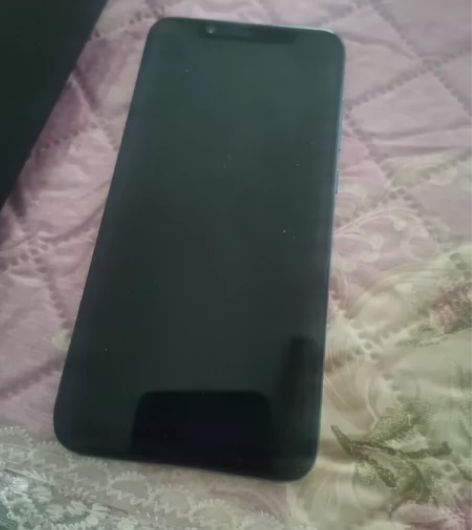 小米8屏幕坏了其他纯原换个屏幕正常使用无锁...