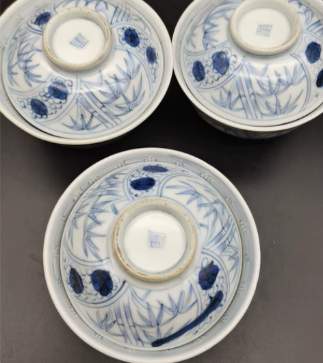 日本老青花柴烧盖碗。中古品有使用痕迹介意慎...