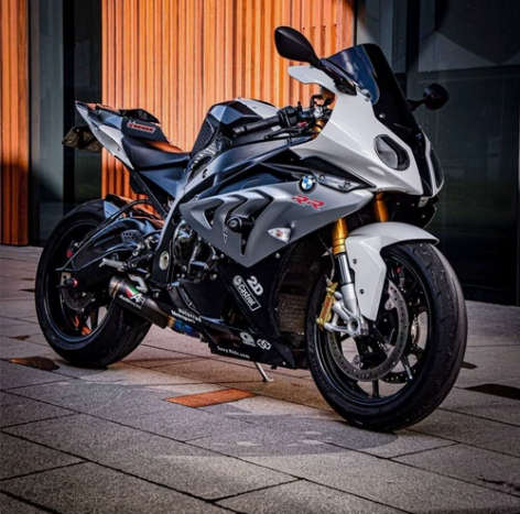 杭州摩托。驾照。 人来一次。当天拿增驾。初...