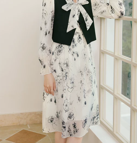 法式茶歇印花连衣裙女2023年春季新款泡泡...