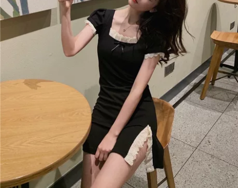 法式复古花边拼接开叉小心机连衣裙 感兴趣的...