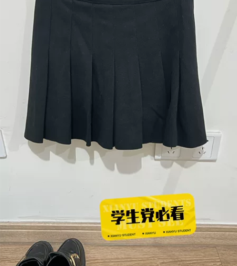 百褶裙秋冬款加厚版，呢料不起球，有内衬，M...