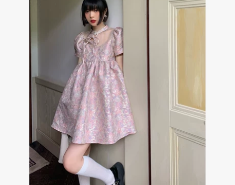 乌龙羊/泡泡袖碎花连衣裙女夏公主风蓬蓬裙女...