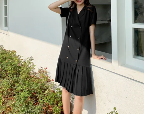 爱蔷薇大码学院风西装连衣裙女百褶裙子202...