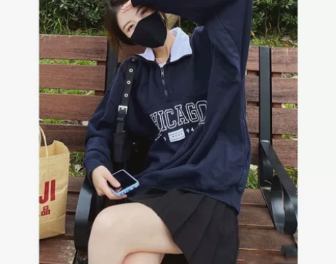 DARLINGAGA 美式校园运动风pol...