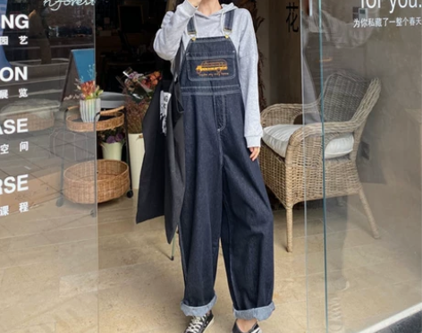 减龄卡通牛仔背带裤女大码胖mm韩版显瘦学生...