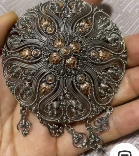 尼泊尔饰品，1、掐丝鎏金工艺，吊坠胸针两用...