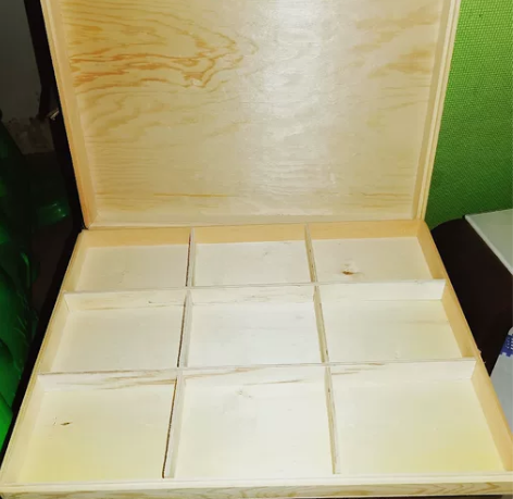 九宫格木盒带盖，棋盒，分类盒零件盒，尺寸5...