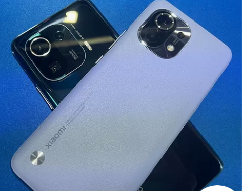 小米11素皮版  12+256 急用钱出了...