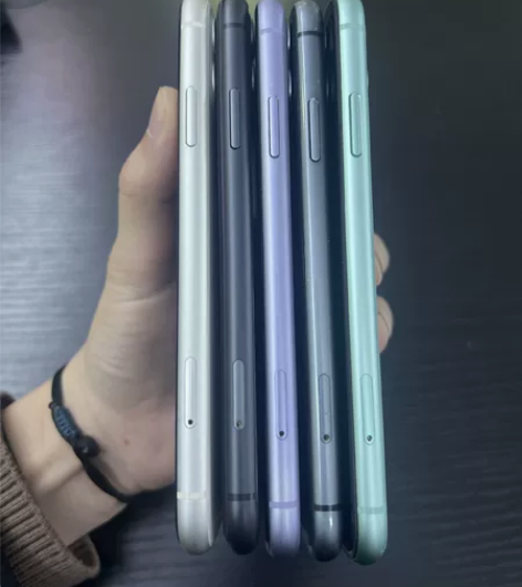 苹果11  256g， 国行，成色新，全型...