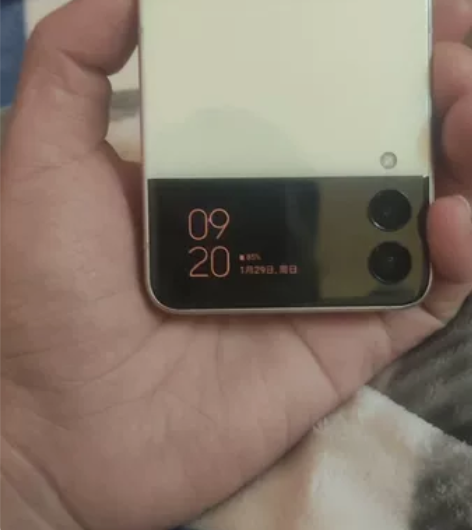 三星z flip3 5g 8+256 使用...