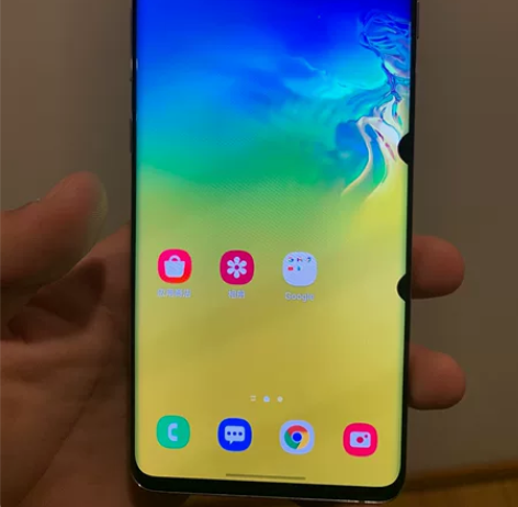 非常不错的一台三星S10+，非常漂亮的颜色...