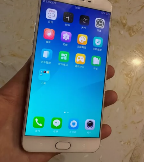OPPO R9splus 6g运行内存 屏...