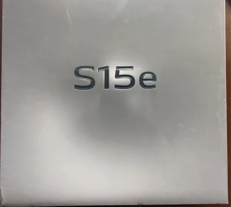 VIVO S15e,内存12+256G,萤...