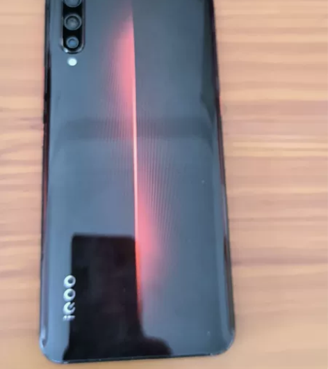 vivoiQOO 高通骁龙855 8+12...