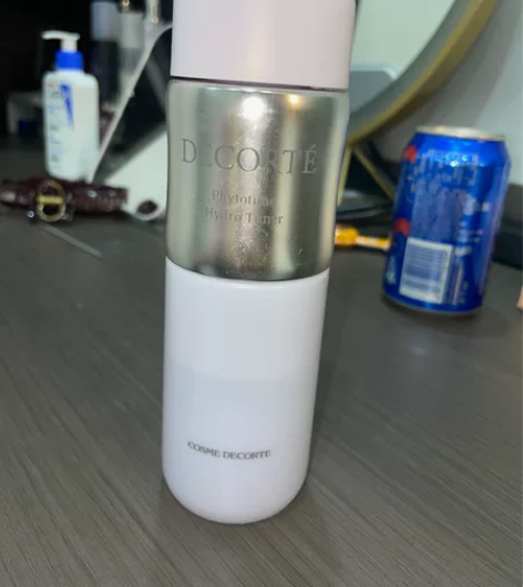 黛珂植物韵律化妆水 余量看图 感兴趣的话点...