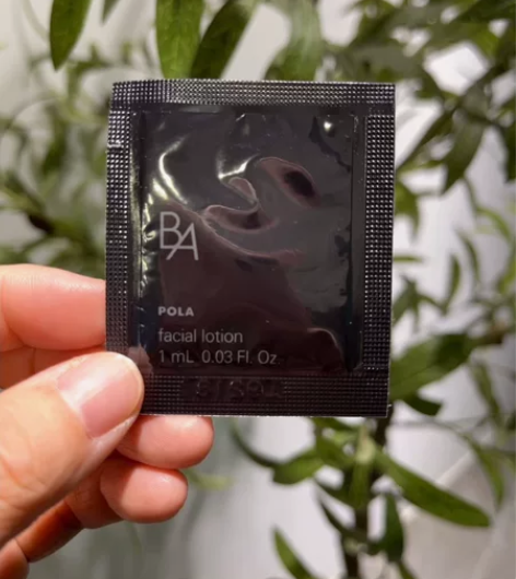 pola黑ba化妆水小样，1ml/片，都是...