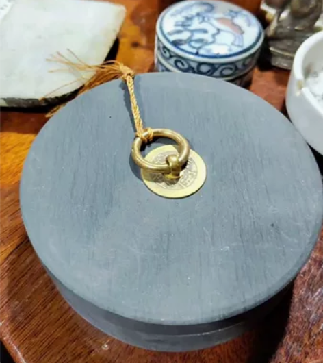 端砚砚台一个全新学生砚台 感兴趣的话点“我...