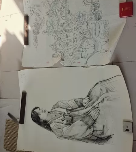 大学美术学院，学生作品，素描，线描人物画，...