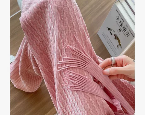 加绒的裤子，很舒服的 感兴趣的话点“我想要...