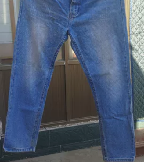 男士牛仔裤，自己穿过的便宜处理，适合春秋穿...