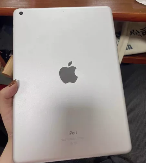 【低价甩】ipad2017(iPad5代)...