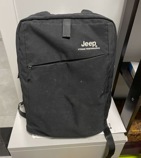 JEEP专柜正货电脑背包，质量很好，闲置了...