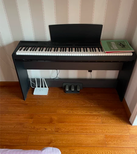 雅马哈电子琴，电子琴，钢琴 感兴趣的话点“...