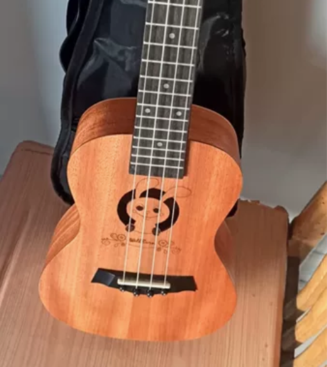 尤克里里 乐器 儿童乐器 三百多买的尤克里...