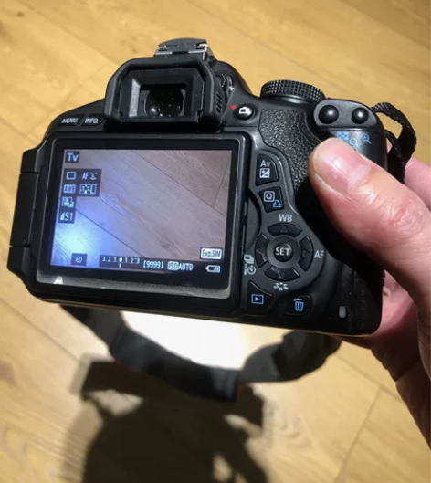 闲置吃灰单反 转给需要它的人 佳能600D...