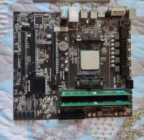 昂达a88主板, 有挡板,fm2+ x4 ...